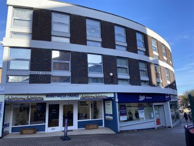 View Full Details for Flat 4 Churchill House, Hagley Street