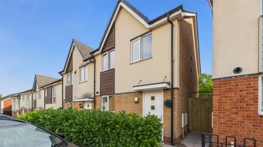 View Full Details for Shrewsbury Place, Dudley