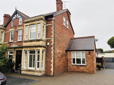 View Full Details for Kidderminster Road, Hagley, Stourbridge