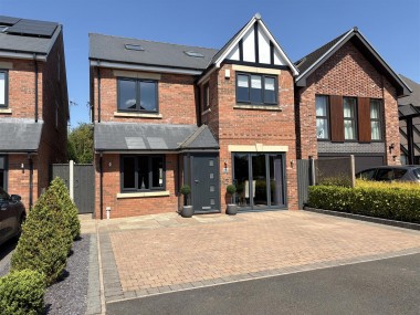 View Full Details for Malvern Gardens, Hagley, Stourbridge