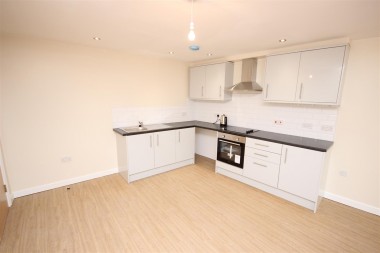 View Full Details for Flat 5, Churchill House