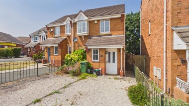 View Full Details for Saddlers Close, Halesowen