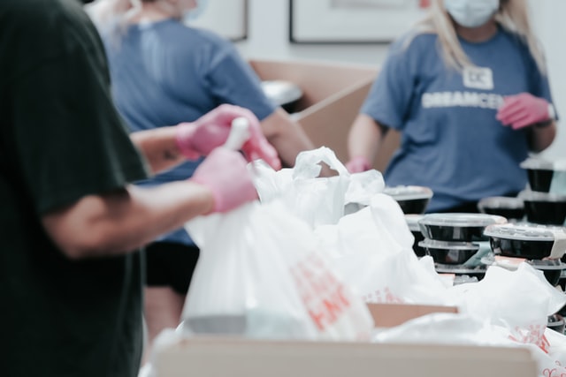 Simple Ways to Show Foodbanks Much-Needed Support