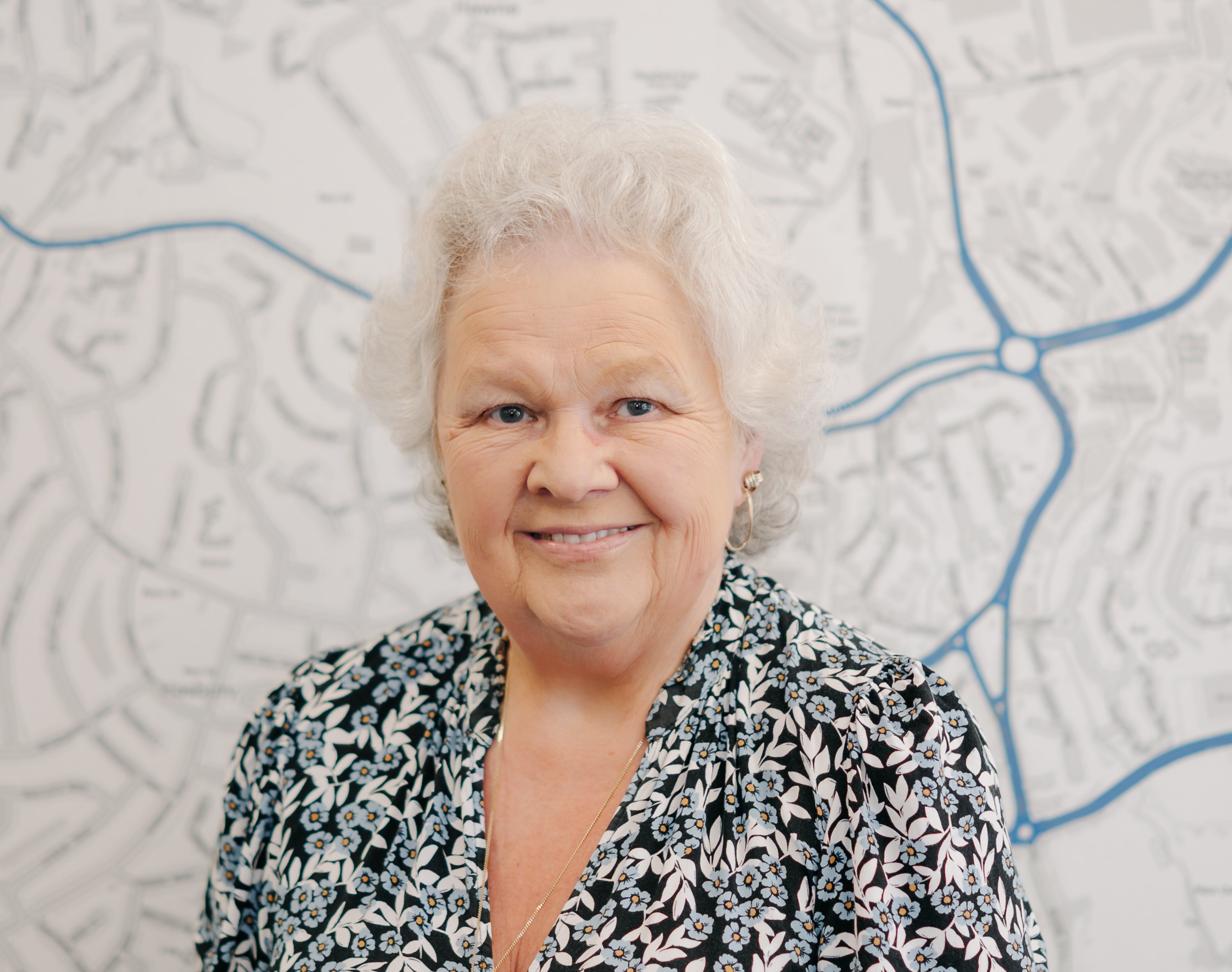 Gail  Whitty