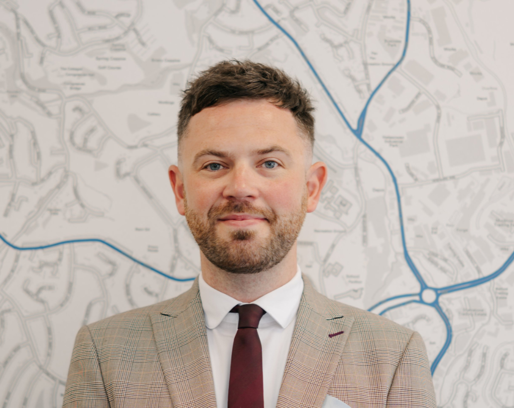 Sean Kavanagh, Office Manager